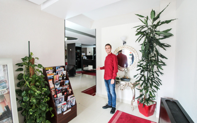 Hotel Razvan