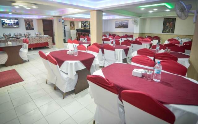 Hotel Shivam Plaza
