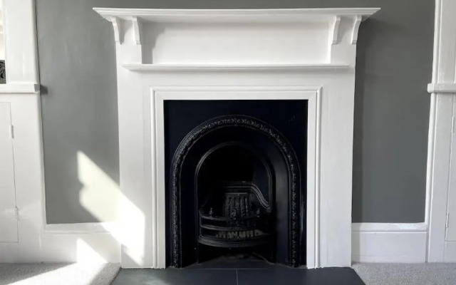 Large Boutique Self Catering Southsea Holiday Flat