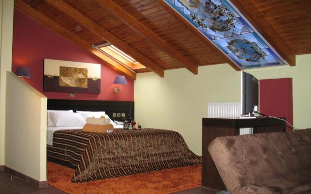 Hotel Prigipikon Suites And sofites