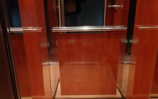 Kosmos Service Apartment OPEN VIEW 2