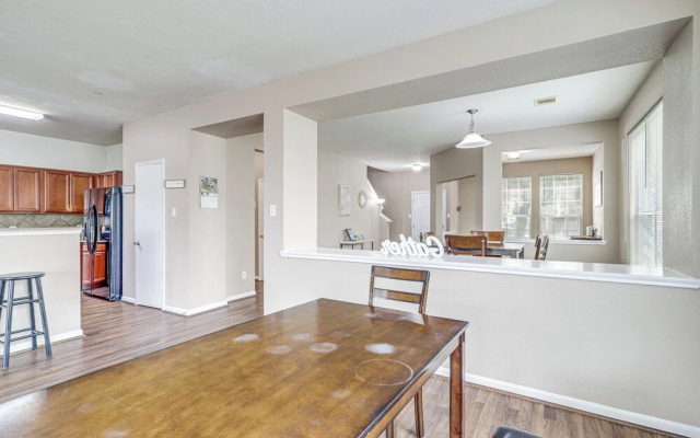 Spacious Houston Home w/ Pool Access, Fenced Yard!
