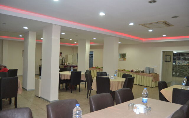 Arsen Hotel