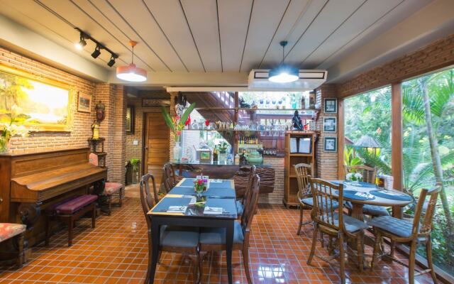 Cattani's Riverside Home