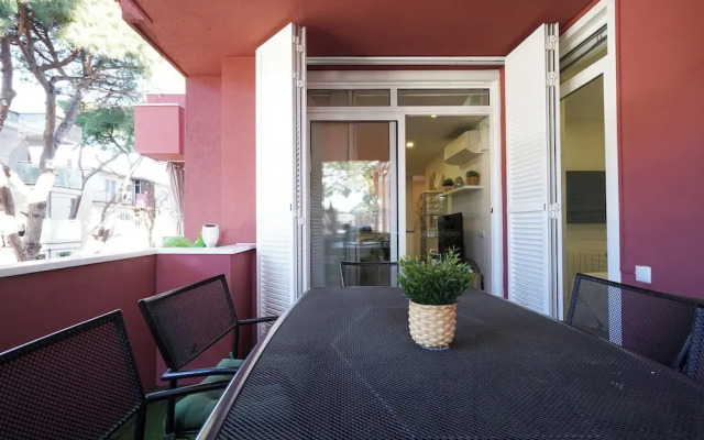 Apartment-4people-parking-castelledefels-bikes-bbq