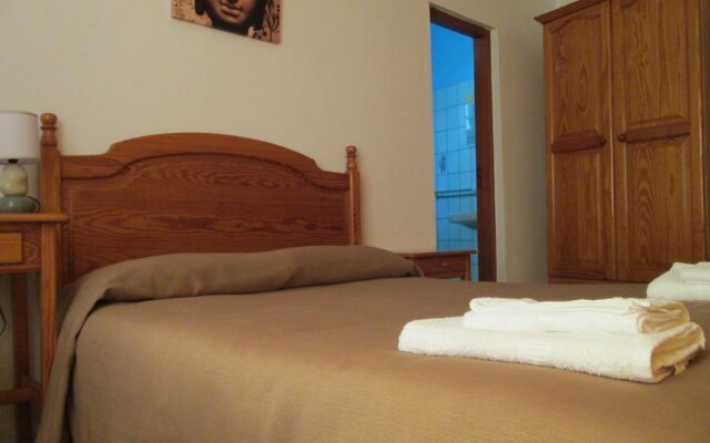 La Palma Hostel - Pensión Central