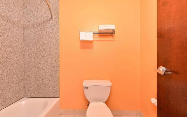 Executive Inn & Suites Breaux Bridge, LA