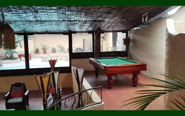 Hotel Bambú
