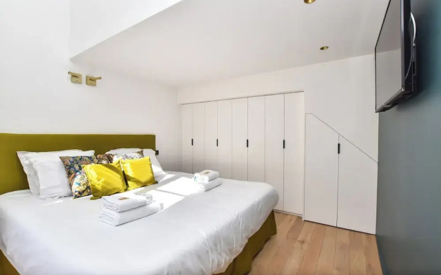 Luxurious Apartment - 6P- Madeleine/st Honore - 2D