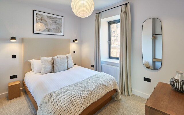 Host Stay Taylor Street