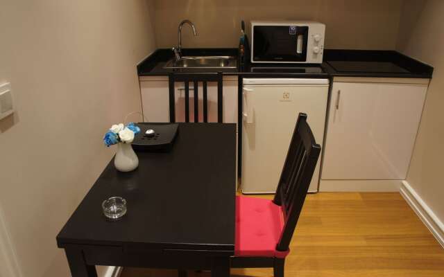 Triada Hotel