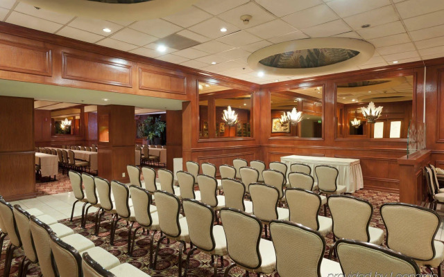 Hyatt Regency Newport Beach West