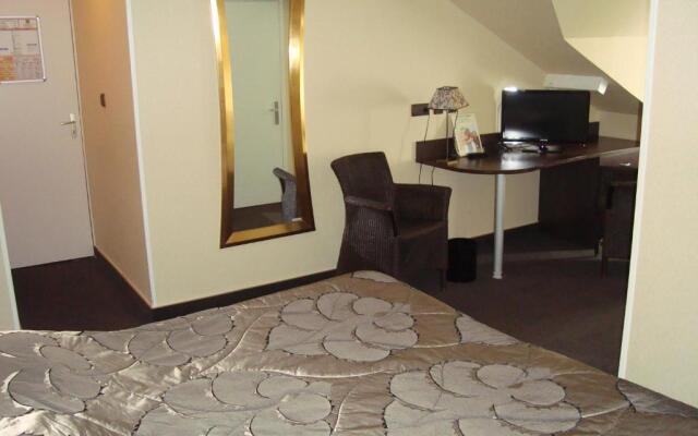 Logis Hôtel de la Croix d'Or