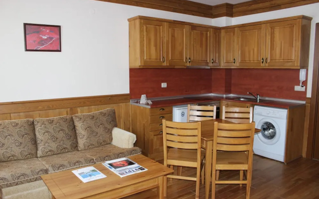 Pirin Golf & Country Club Apartment Complex