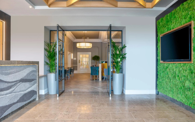 The Ro Hotel