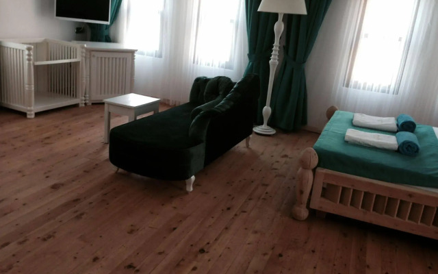 Elixir Boutique Hotel