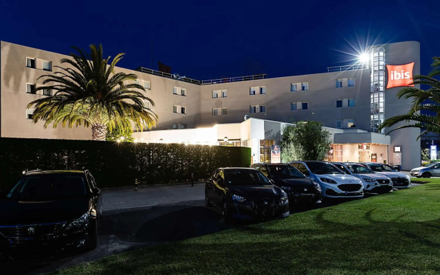 ibis Porto Gaia