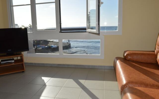 Edificio Playa Chica