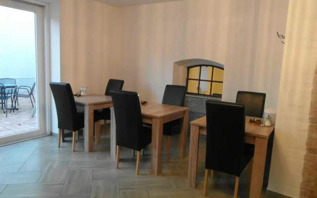 Pension am Donaubogen