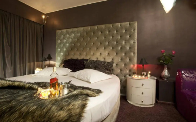 Crystal Blue Hotel + Suites