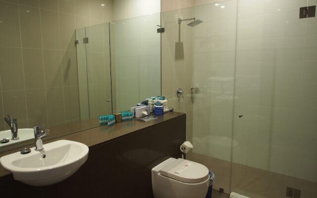 Bondi Beach Breeze - A Bondi Beach Holiday Home