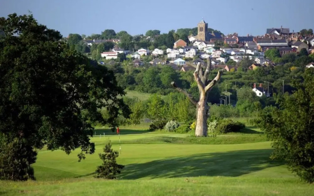 The Wiltshire Hotel, Golf and Leisure Resort