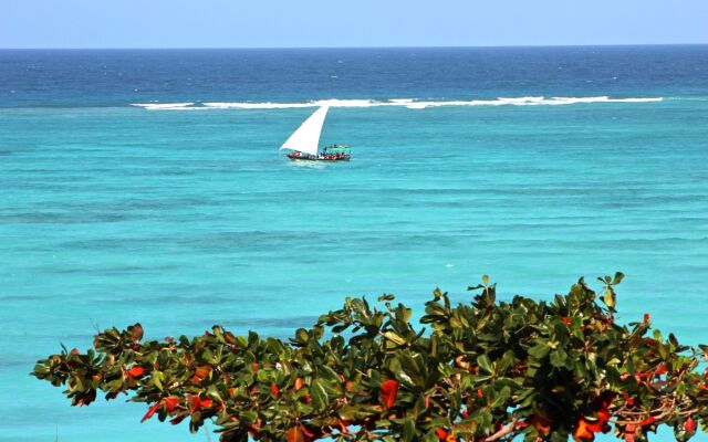 Sazani Beach Lodge