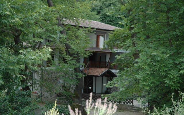 Dinko Motel