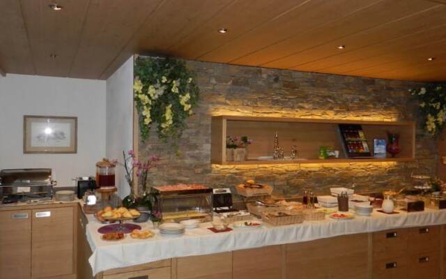 Garni Apartments Mezdi