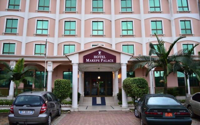 Hotel Makepe Palace