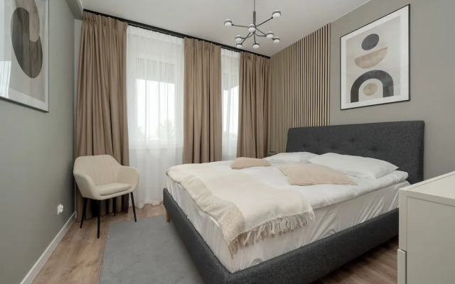 Air Conditioned Apartment by Renters