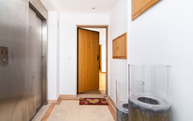 Damasceno Deluxe Apartment