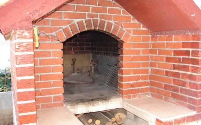Apartments Tomislav - 120 m from beach