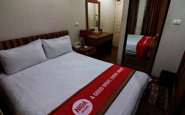 NIDA Rooms Wattana 11 Time Square