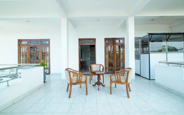 Dazzling Villa