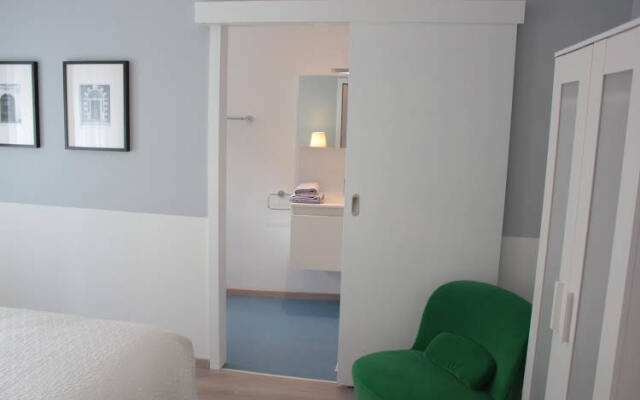 Clarisses 2 - Studio 2nd Floor - ZEA 39130