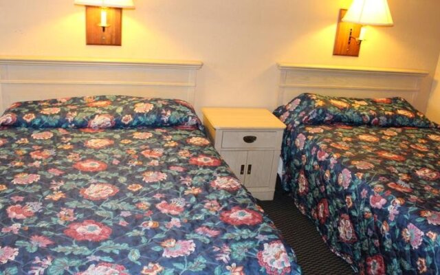 Hometown Inn Fort Wayne