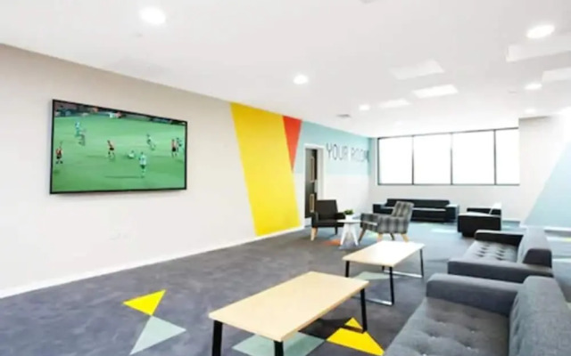 Modern Student-Only Ensuite Rooms in Wembley Park