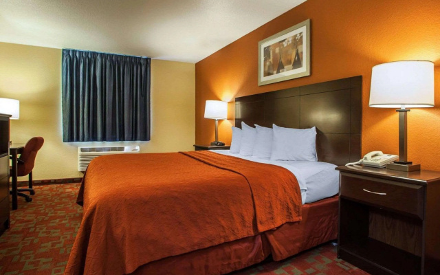 Quality Inn O'Fallon IL - St. Louis