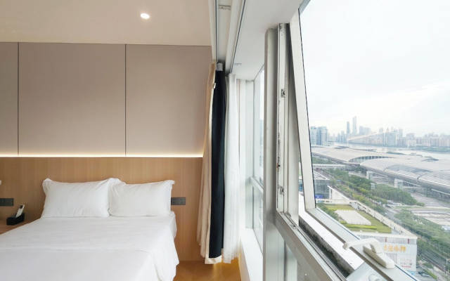 Paxin·High-Altitude City View Apartment (Canton Fair Complex Pazhou Subway Station Branch) – Guest Rooms – Guangzhou
