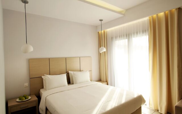 Akrogiali Exclusive Hotel - Adults Only