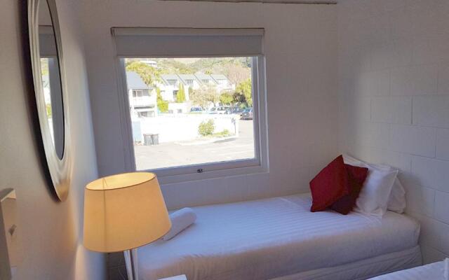 Akaroa Village Inn
