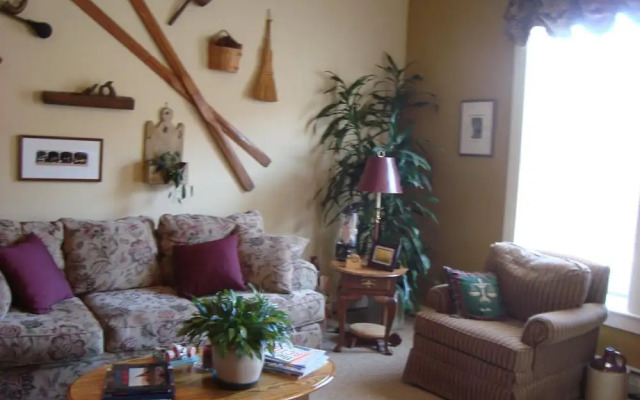 Bristol Suites