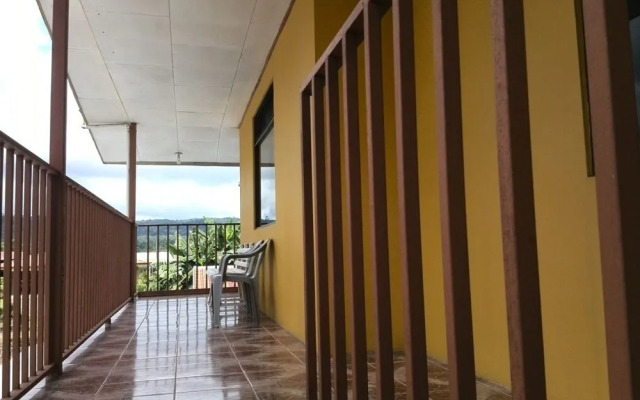 Hotel Los Volcanes Río Celeste