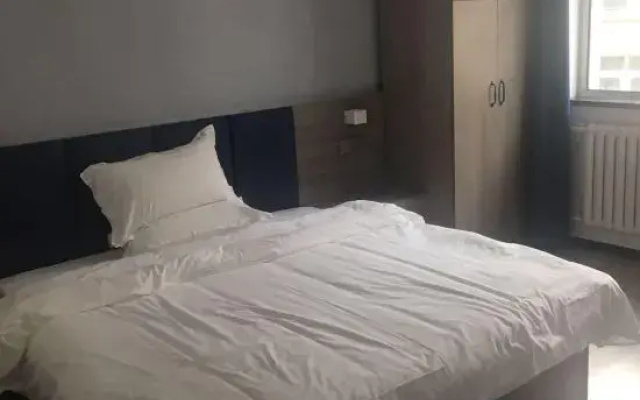 7 Days Premium Hotel (Tianjin Ancient Culture Street Eye of Tianjin)