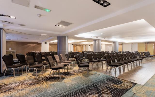Holiday Inn Newcastle Jesmond by IHG