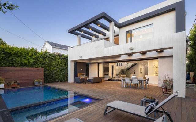 Villa California