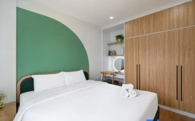 Moonlit Suites Hotel
