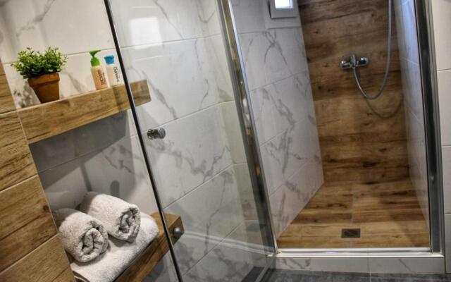Serres Loft Apartment