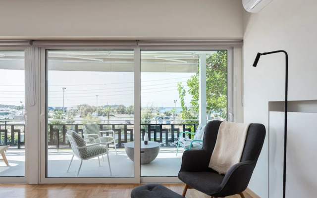 Glyfada Unique Residence